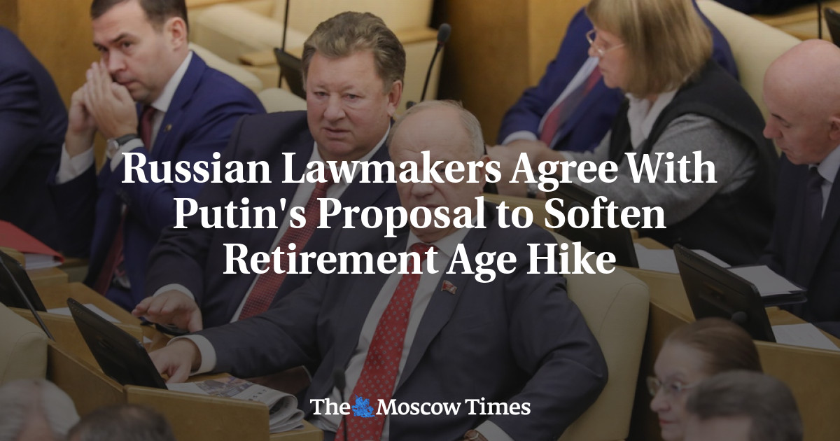 Putin Retirement Russian Lawmakers Agree With Putin's Proposal to Soften Retirement Age Hike