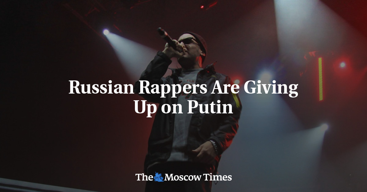 Rapper Rusia menyerah pada Putin