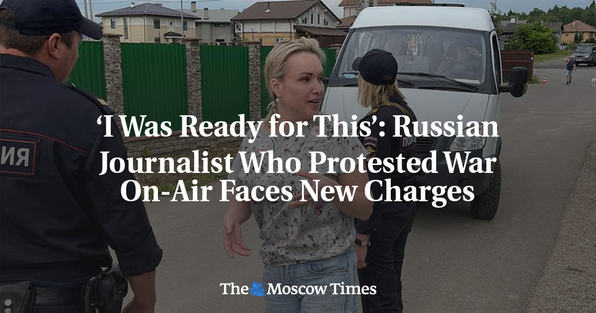«Я был к этому готов»: российскому журналисту, протестовавшему против войны в эфире, грозит новое обвинение
