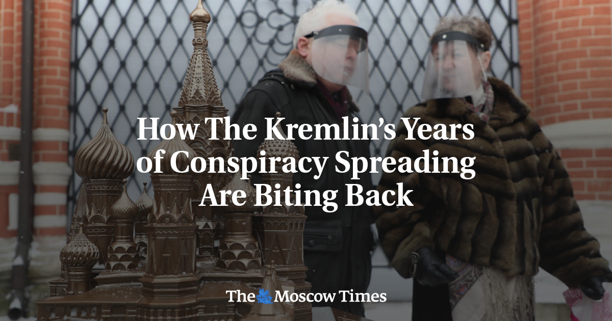 Bagaimana penyebaran konspirasi yang dilakukan Kremlin selama bertahun-tahun menjadi bumerang