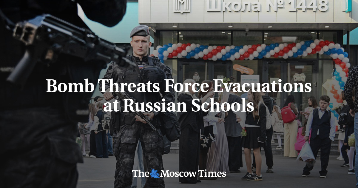 Bomb Threats Force Evacuations at Russian Schools