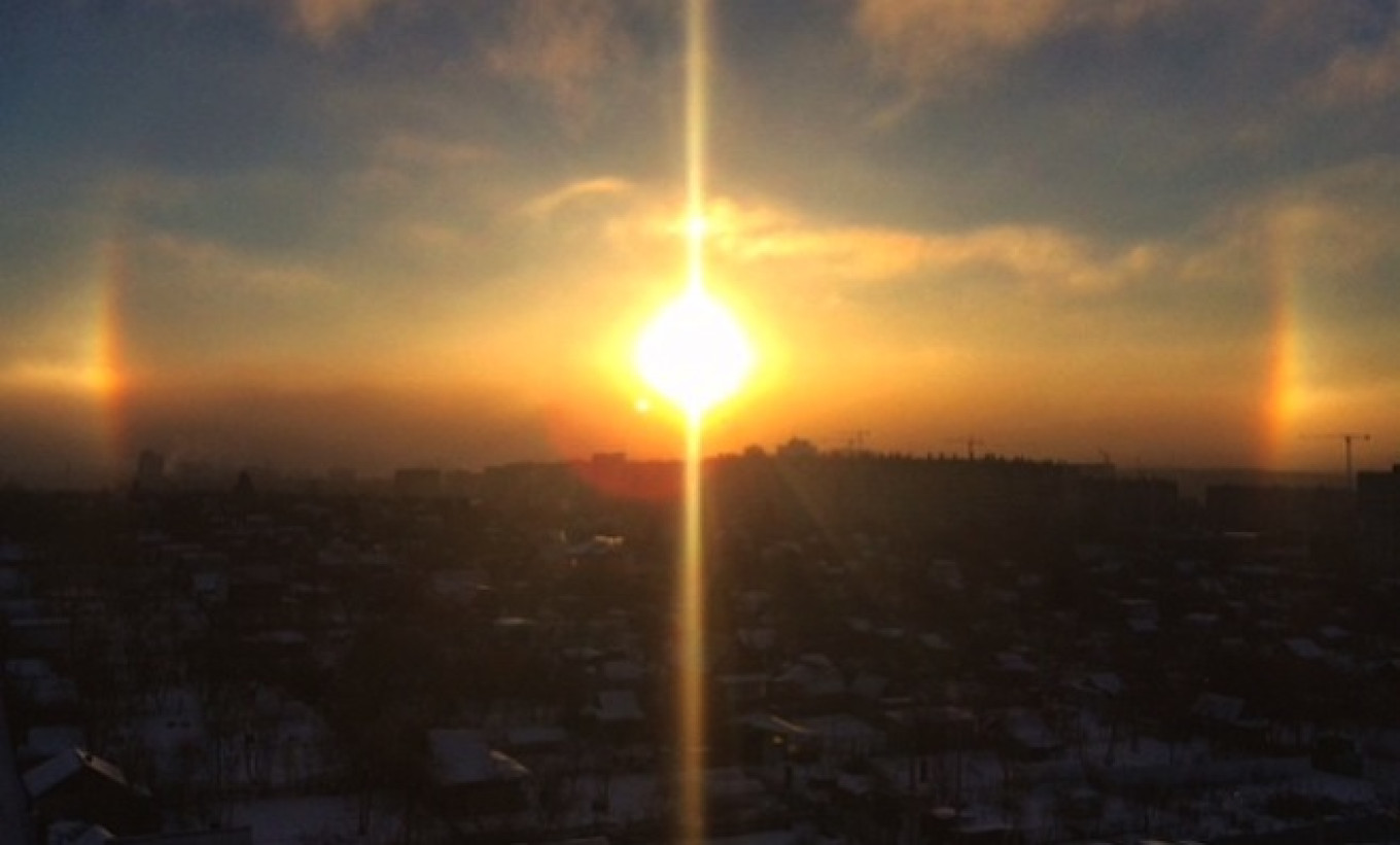 3 Suns Rise Over Meteorite-Battered Russian City