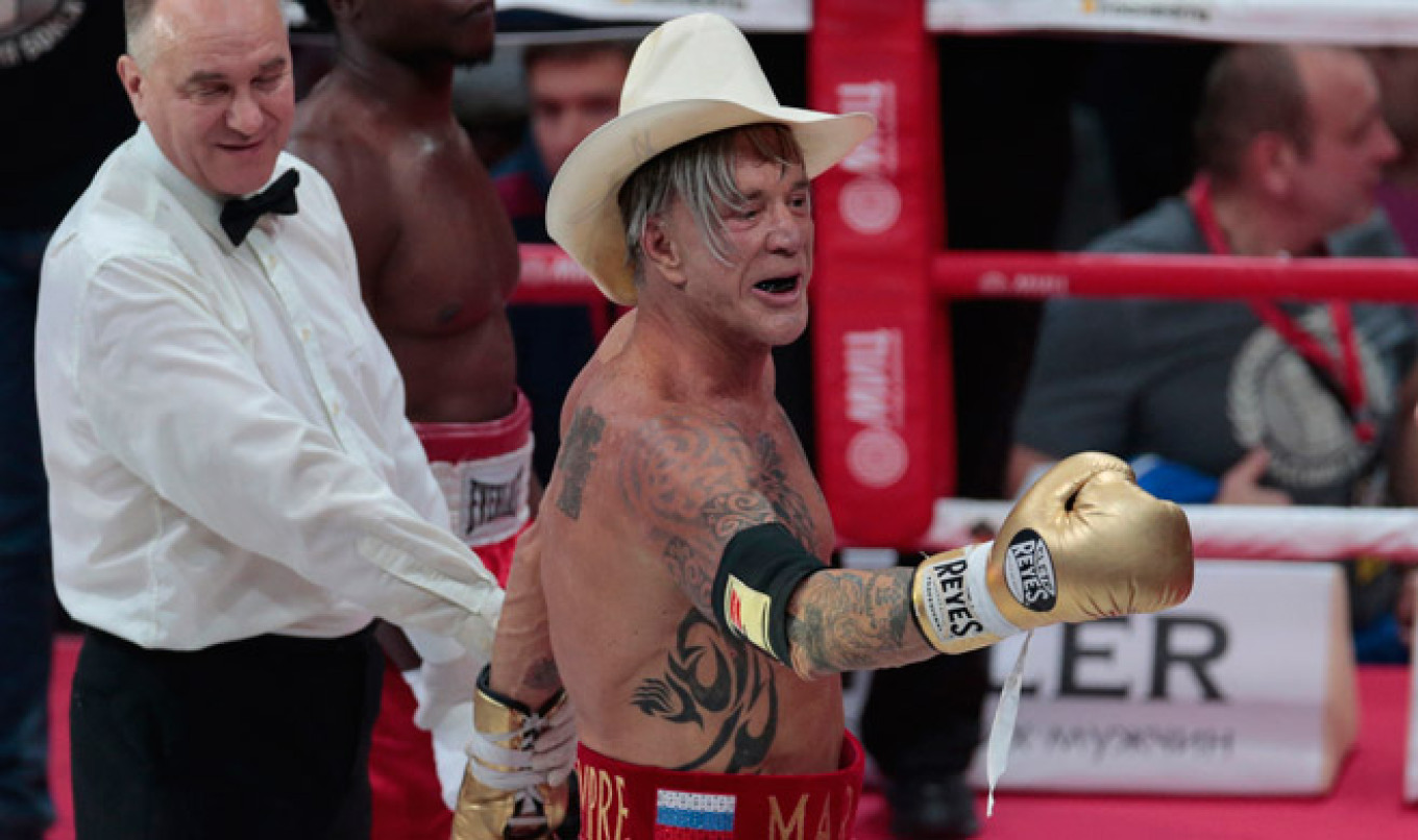 Mickey Rourke Early Boxing Mickey Rourke Wins Boxing Match in Moscow