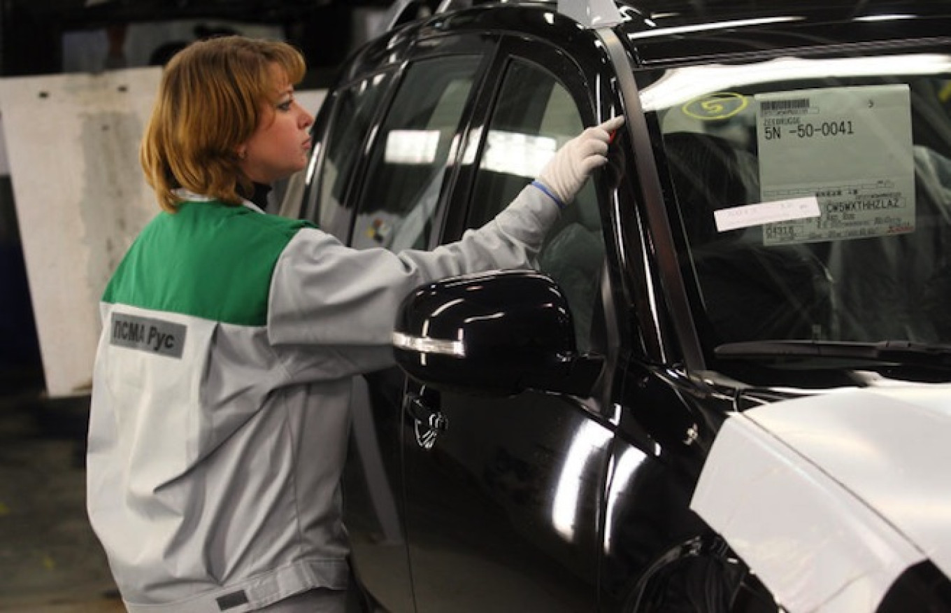 Peugeot, Mitsubishi and Citroen Suspend Production in Russia