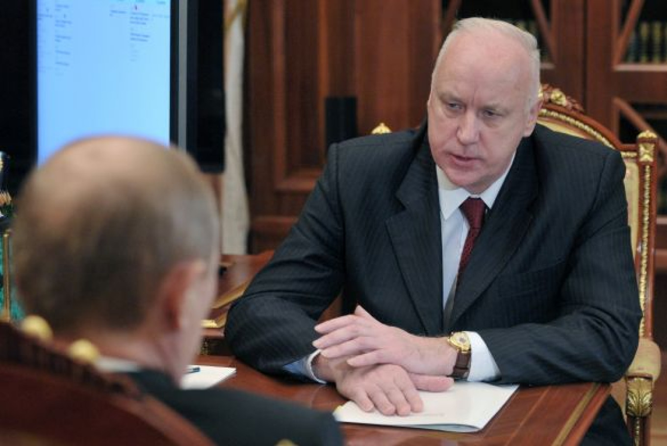Top Cop Sets Sights on Protest Movement - The Moscow Times
