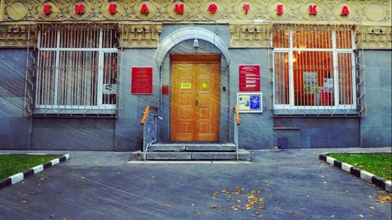 Moscow s Dante Alighieri Library Saved From Eviction The Moscow